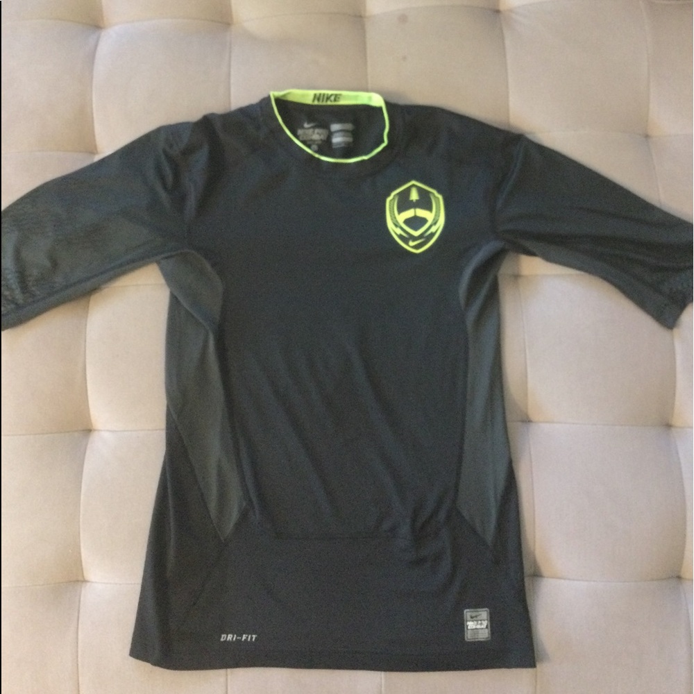 Nike Pro-combat 3/4 compression shirt